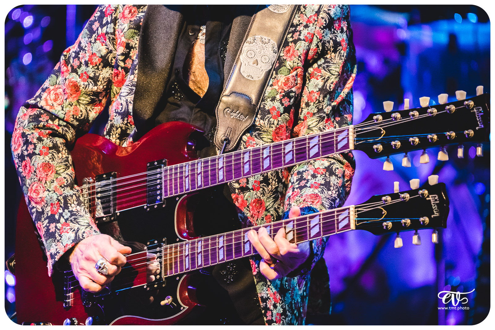 L'HISTOIRE DU ROCK EN 13 GUITARES